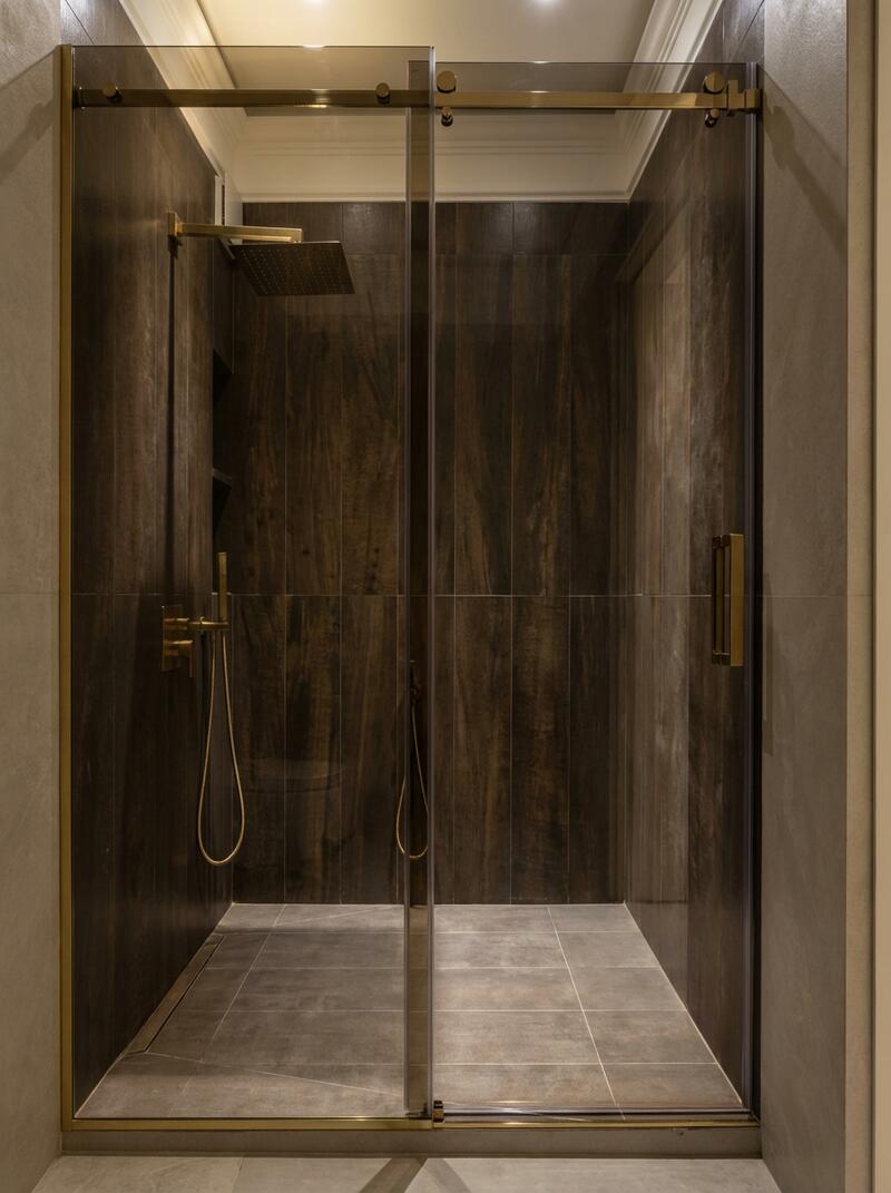 Душевая с раздвижной дверью