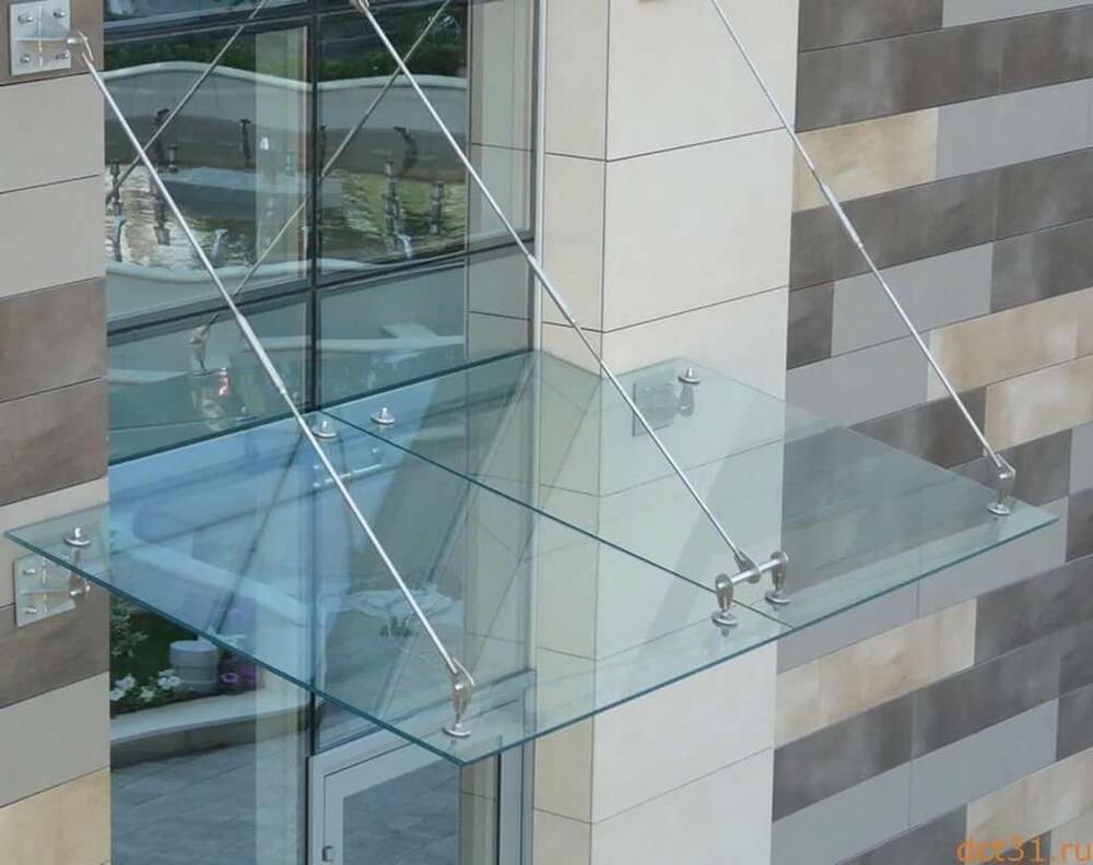 Козырек из триплекса